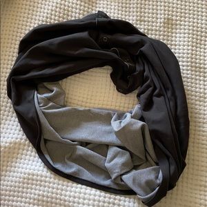 lululemon infinity scarf